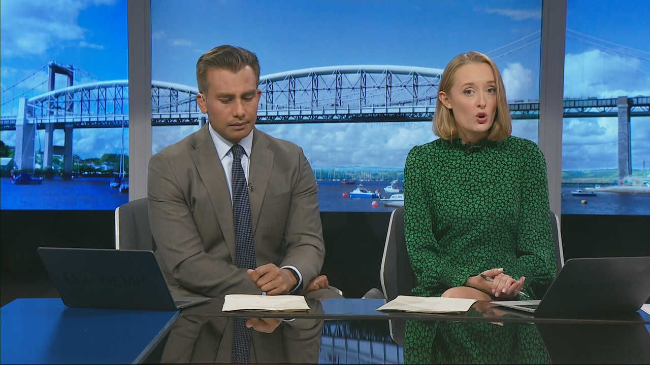 08.29 - 18.00.01 - ITV News West Country. Breaking news and current s....ts_snapshot_02.23.048
