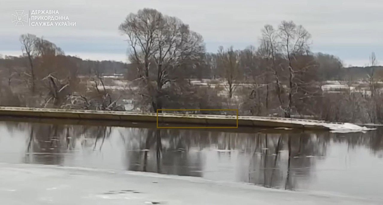 1016 River link pontoon (for unknown floating bridge system) capt 07 01 24