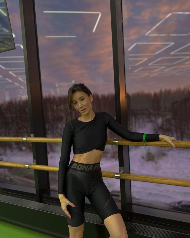 tightshorts320T@_trifonova_alexandra