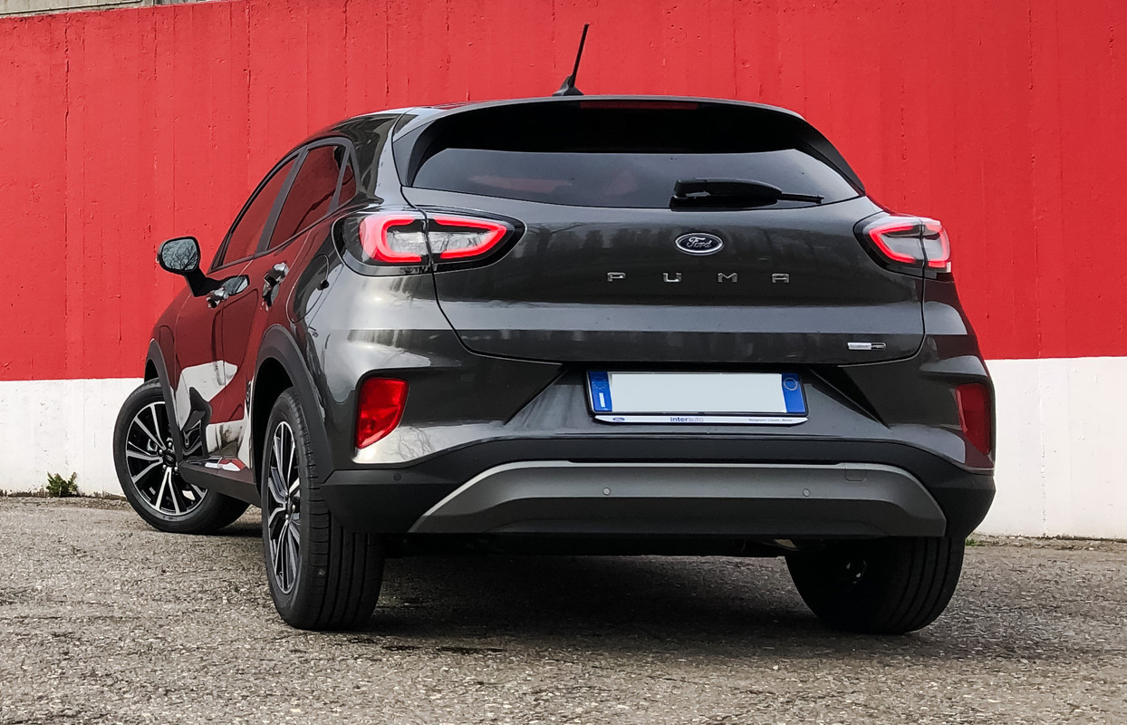 3079D911-9AA8-4FC4-9F7F-93FAB48BC983