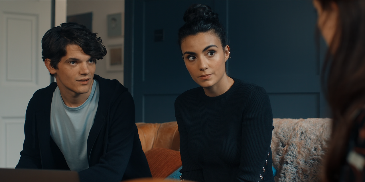 A.Discovery.of.Witches.S02E04.Episode.4.1080p.10bit.BluRay.AAC5.1.HEVC-Vyndros.mkv_snapshot_11.12_[2