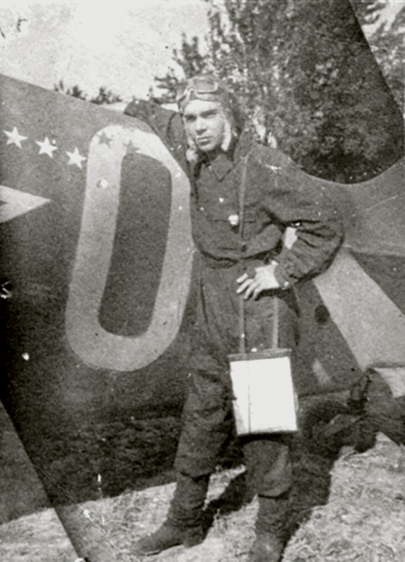 Lavochkin-La-5FN-3GvIAP-Silver-07-Snr-Lt-Mikhail-Mikhailovich-Martynov-1945-01