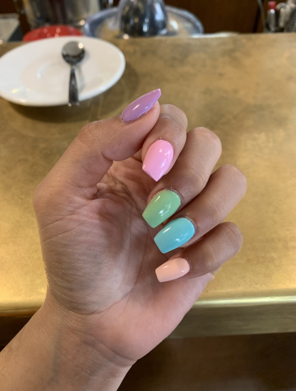 6E560E9A-89CE-40B1-9976-51A7CF0E37B7