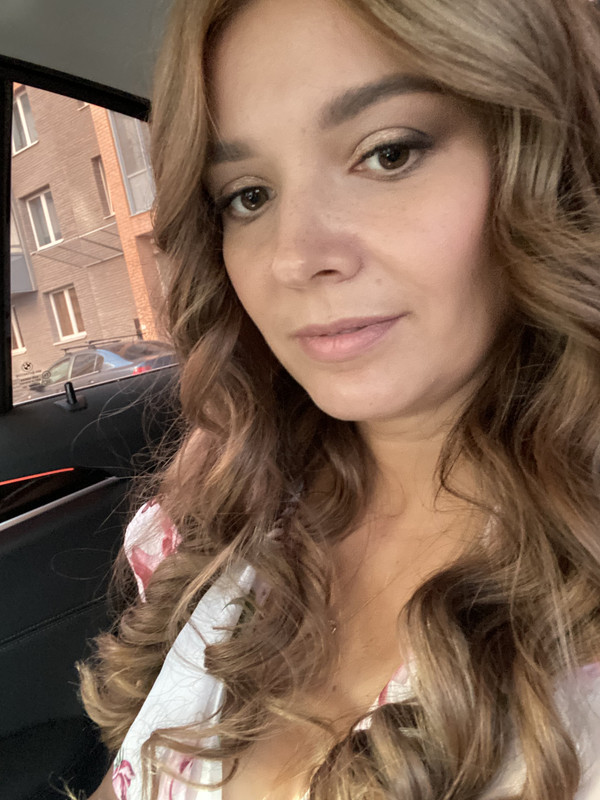 FFEEAEBD-788D-4889-9288-E50FC8C725F9