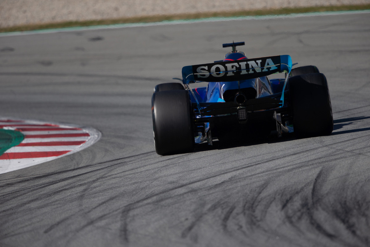 [Imagen: f1-test-barcellona-gallery-day1-359.jpg]