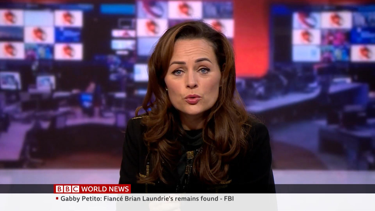 10.22 - 06.00.00 - BBC World News. News. Reporting on the day's inter....ts_snapshot_27.40_[2021.10.