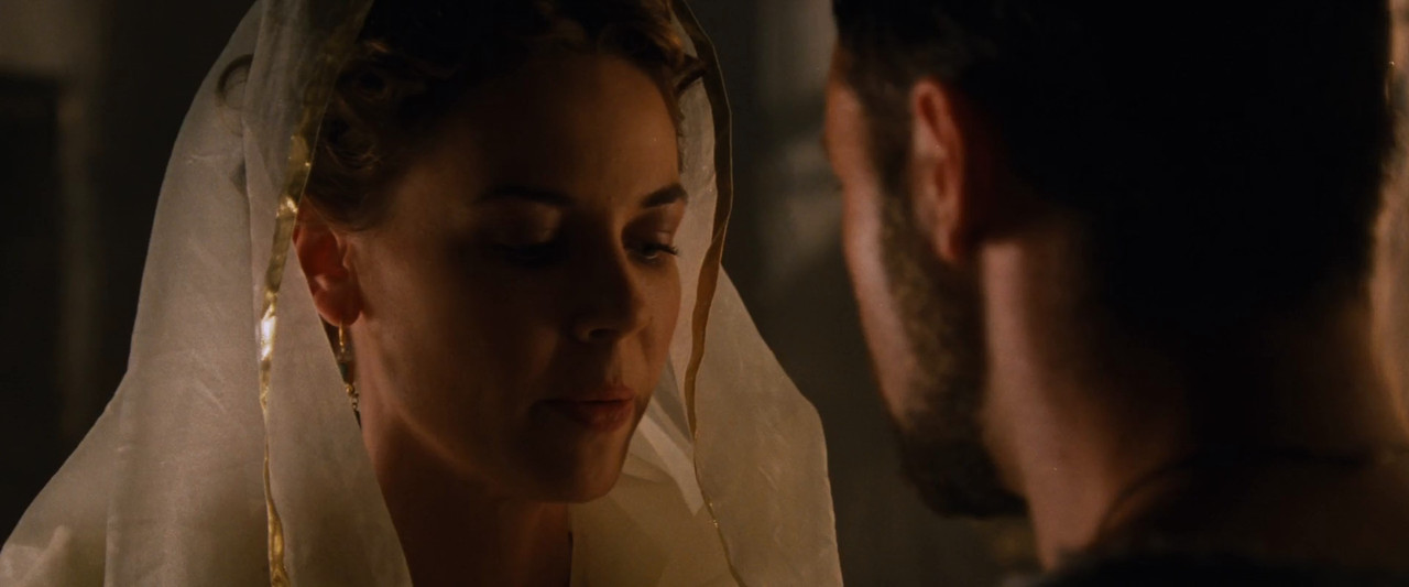 Gladiator 2000 BluRay [Hindi + Tamil + Telugu + English] 480p, 720p, 1080p ESub Screenshot
