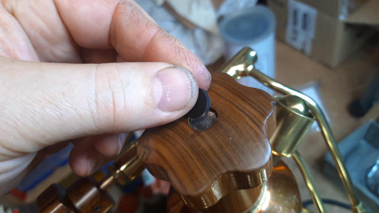 9A852829-82EE-4780-865E-D9C515F1851E