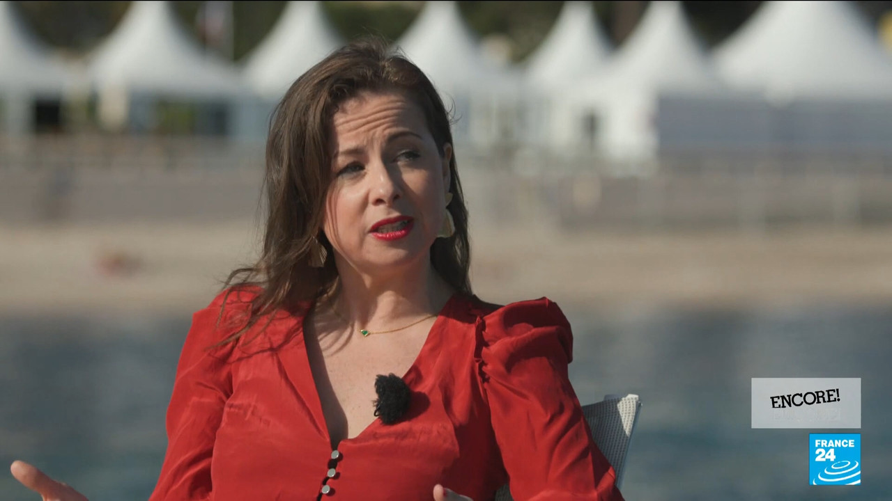 Cannes 2022 Bérénice Bejo on starring in feel-good zombie film Final Cut • FRANCE 24 English.mp4_sna