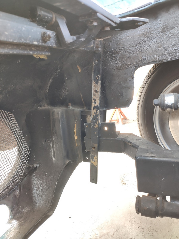 radiator support as-is (10)