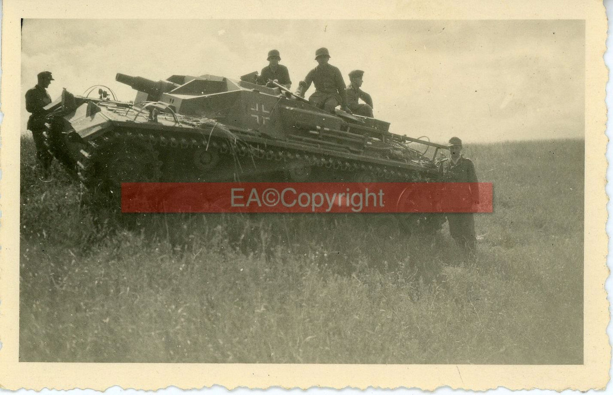 StuG Sturmgeschütz Panzer Tank Russland Foto2