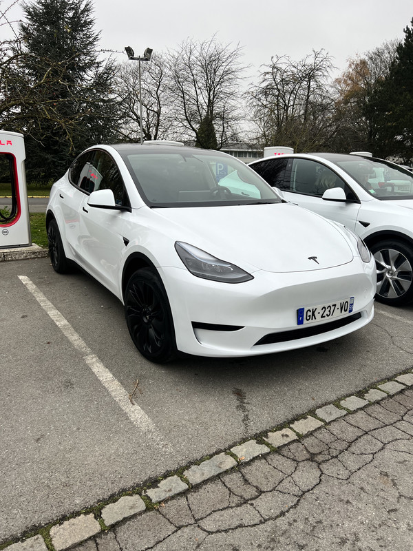 B9A5F9F3-73C8-47A0-A3B9-F9C33F6220E7