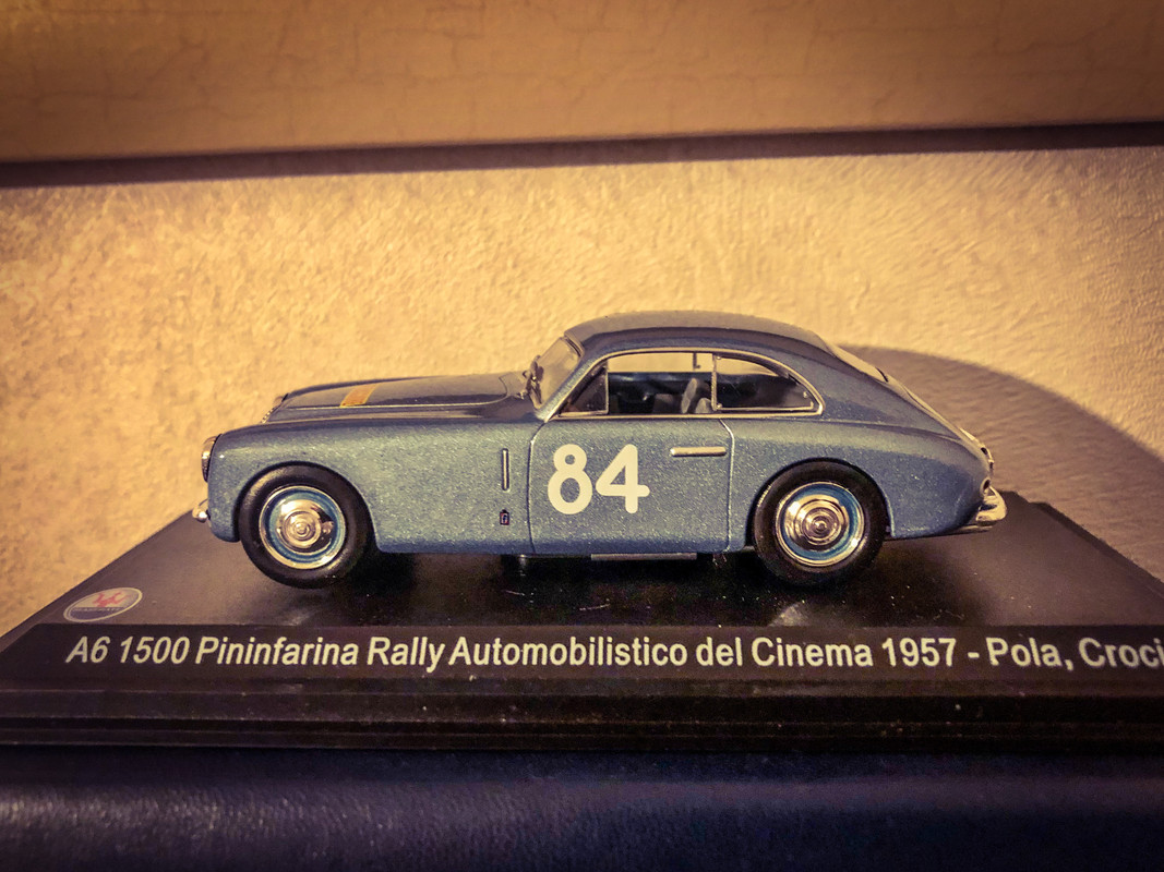 B4EE86BA-7346-41E4-B29B-4BCBF7426B2E