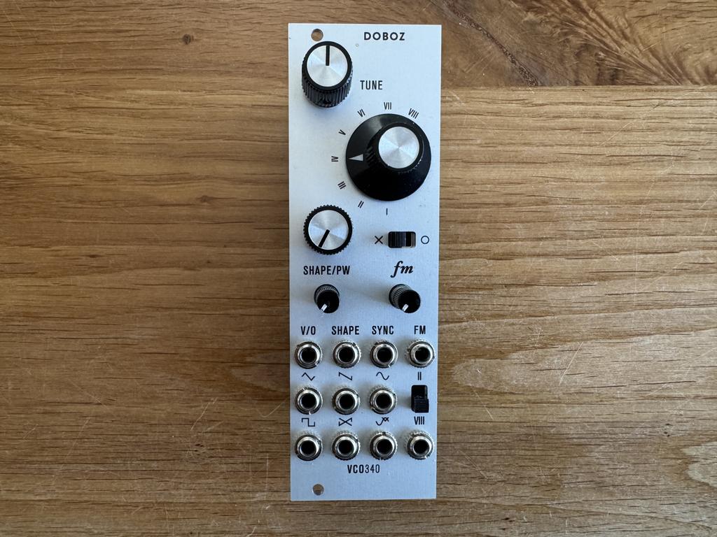 01 Doboz VCO340