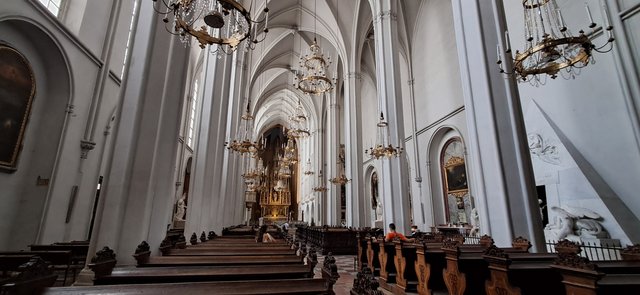 Viena: La ciudad de la música, de las artes y de los sueños - Blogs de Austria - Dia 1: Museo Sisí, biblioteca nacional, Opera y Free tour (18)