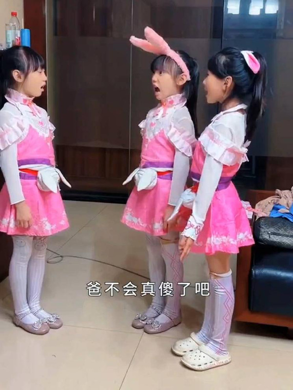 唐三与小舞,Cosplayer,コスプレイヤー,Coser,コスプレ,Cosplay,角色扮演,ロリータ,Lolita,萝莉塔,炉利,Loli,萝莉