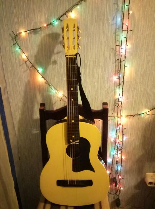 422873134_1_1000x700