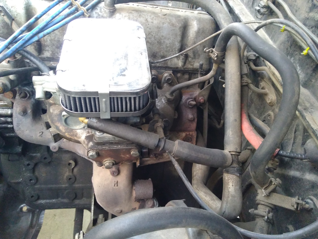 Driver side Carburetor(Weber)