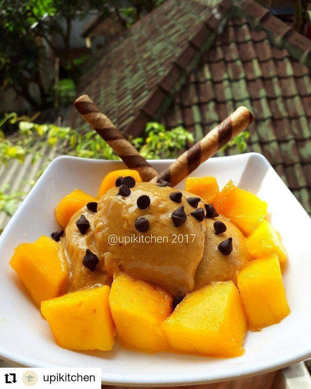 Olahan es krim pisang