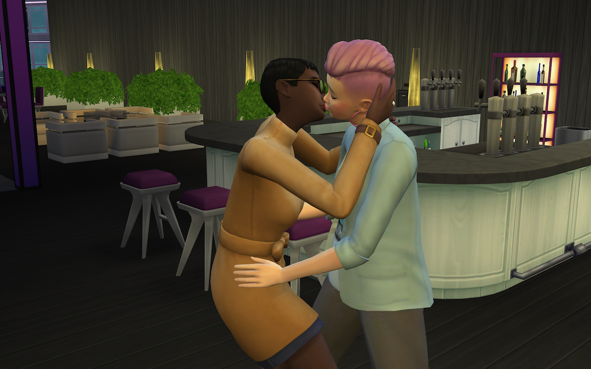 akshara-kiss.png