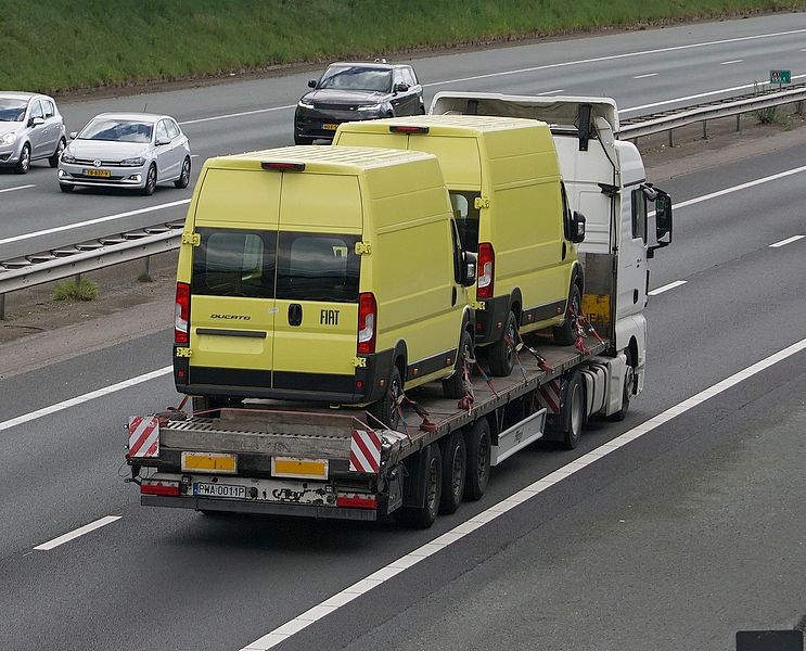 6 ) Autobahn Heckbilder27