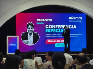 Equipo de Delego con asistentes de eComm Connect 2026 en Panamá