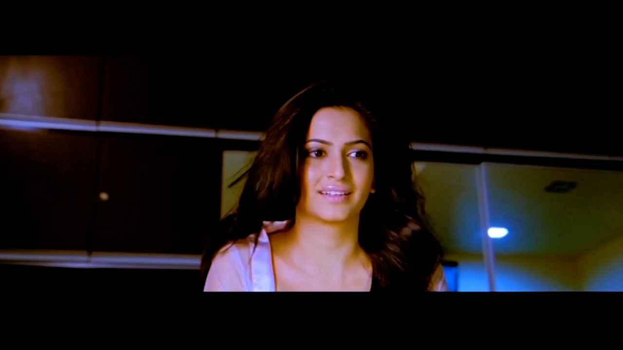 kriti kharbanda hottest navel boobs scene .00_01_43_06.Still027