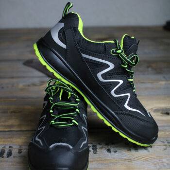 Робоче спецвзуття: поради щодо правильного вибору