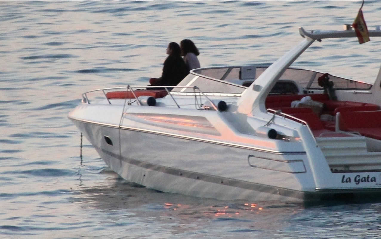 emmawatson-updates.com (86)