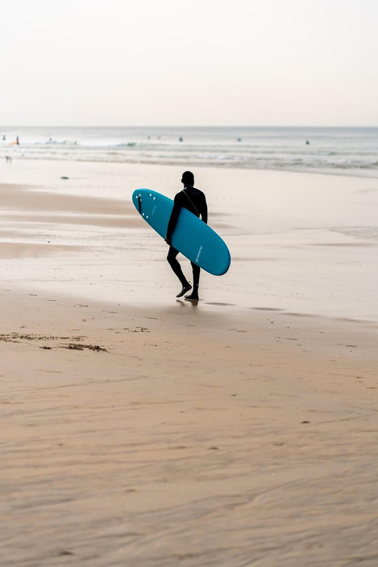 turq-surfboard.jpg