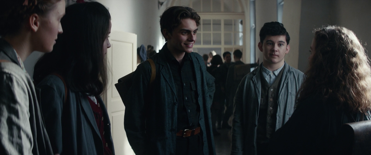 vlcsnap-2024-04-12-21h40m20s323