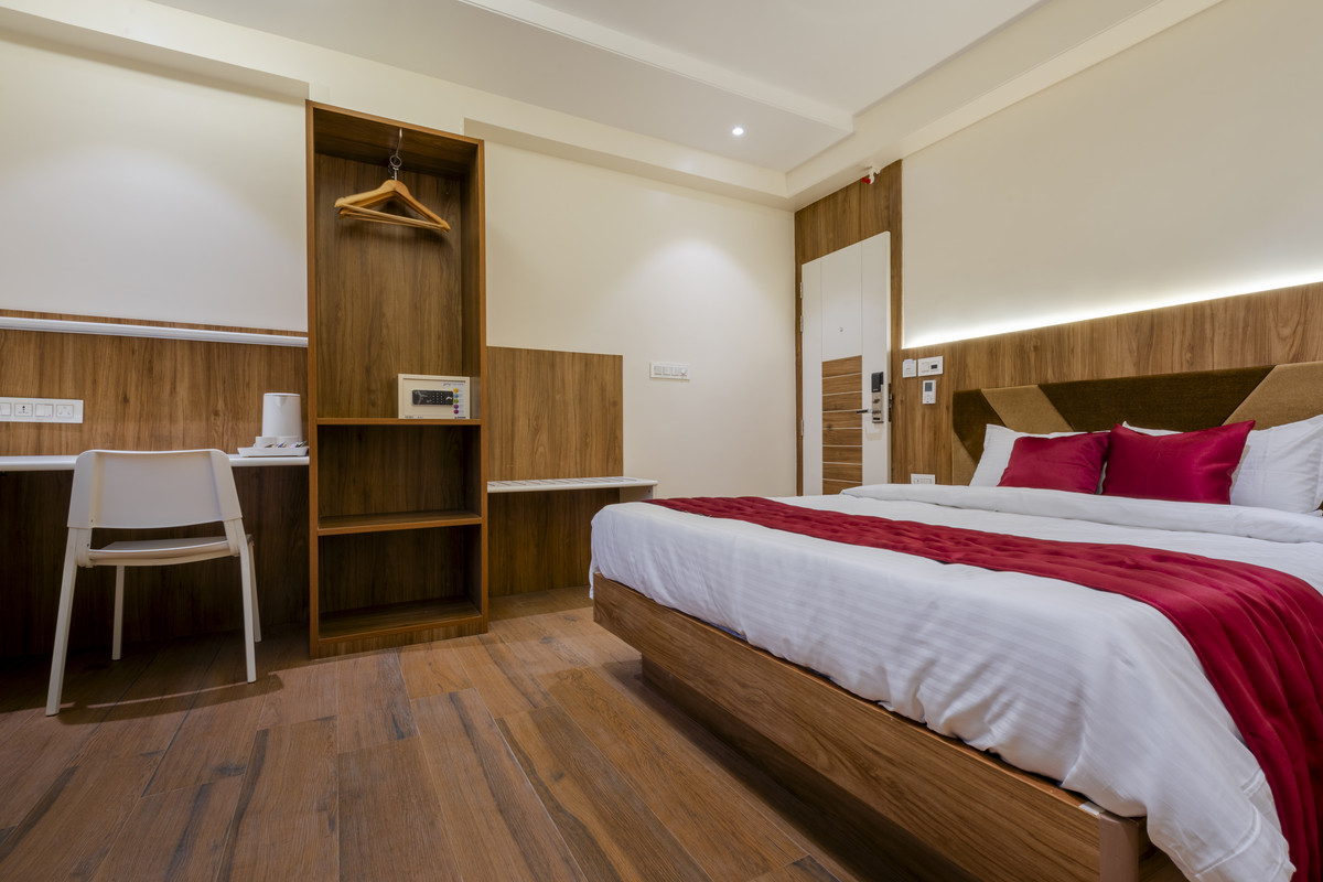 Executive Suite 1