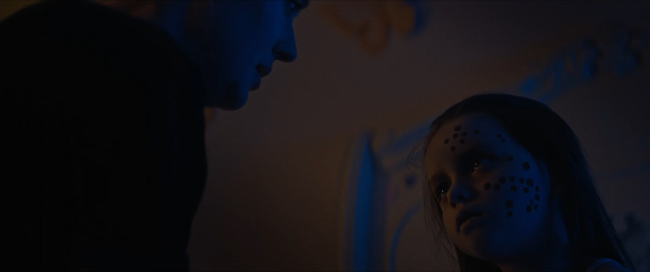 Vicious 2025 WebRip [Hindi + English] 480p 720p ESub Screenshot