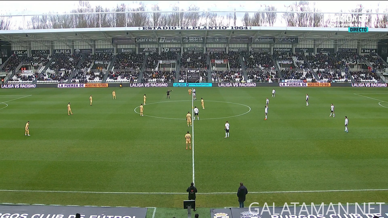 12-15_16-00-00_LaLiga TV Hypermotion FHD_Burgos vs Málaga.ts_snapshot_15.45.366