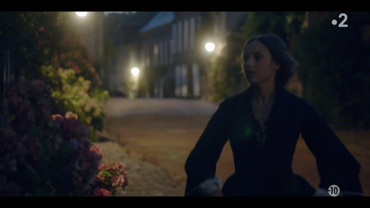 2021-12-13_21_05_Fr2_Emma-Bovary.mp4_snapshot_01.40.09.923
