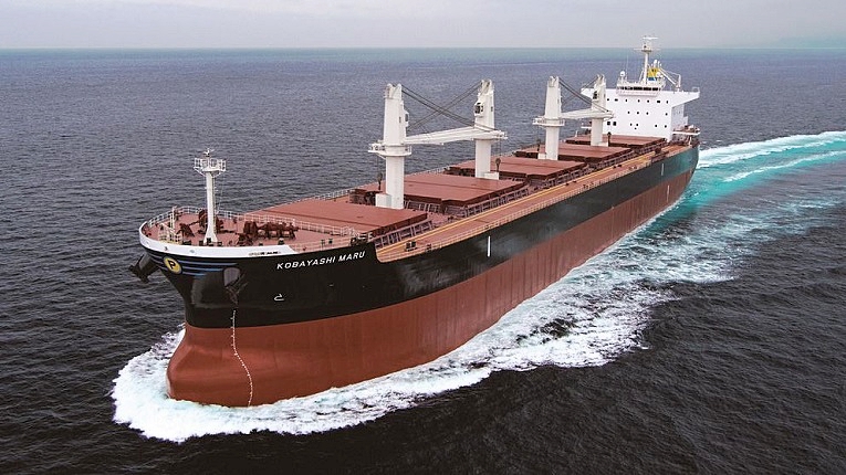 STAR-TREK-KOBAYASHI-MARU-BULK-CARRIER-2-A-FOTOR.jpg