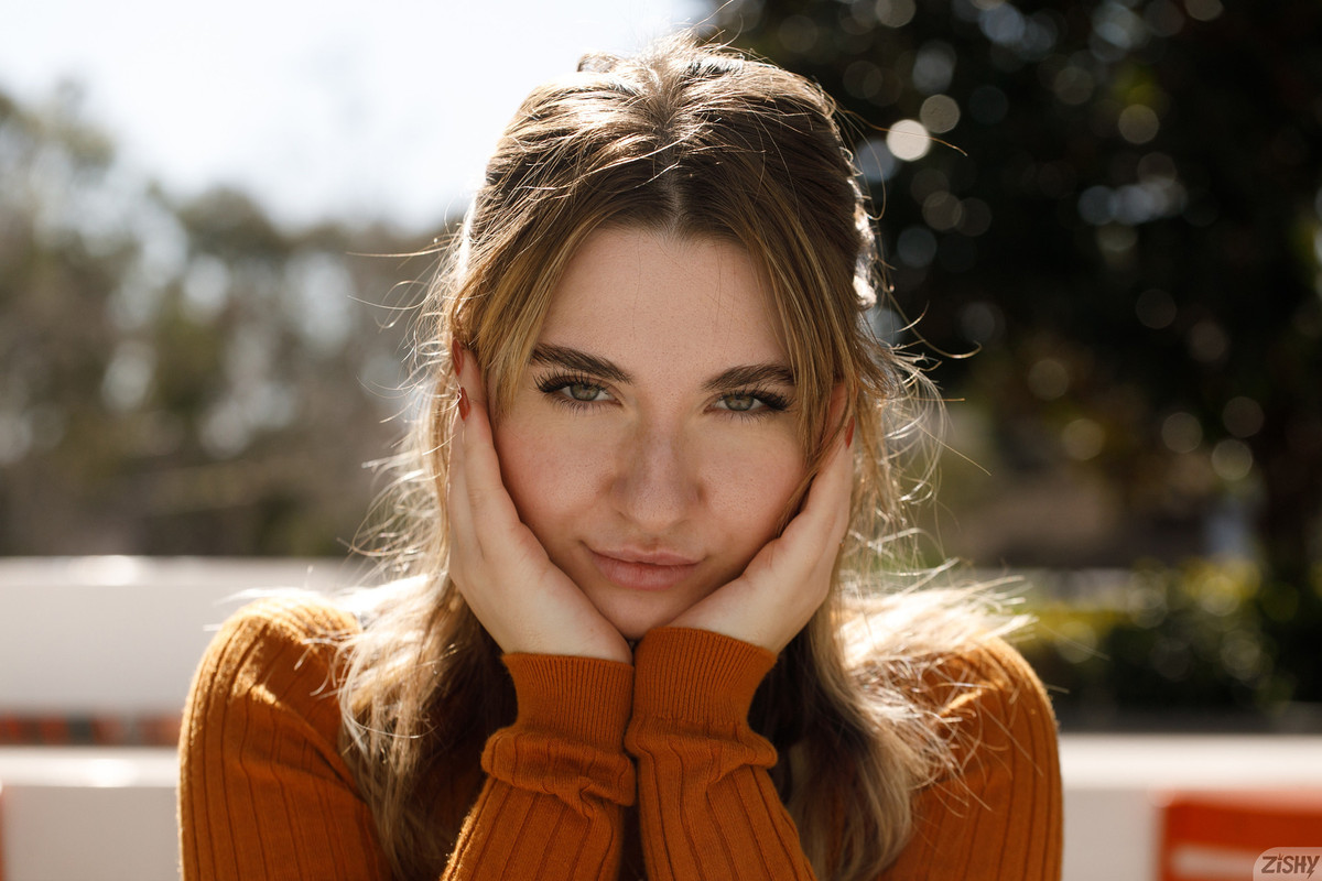 full_007_0836460909214568