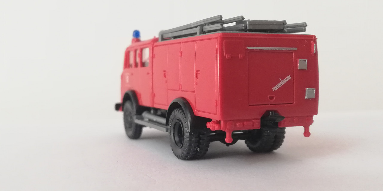 Mach (748)