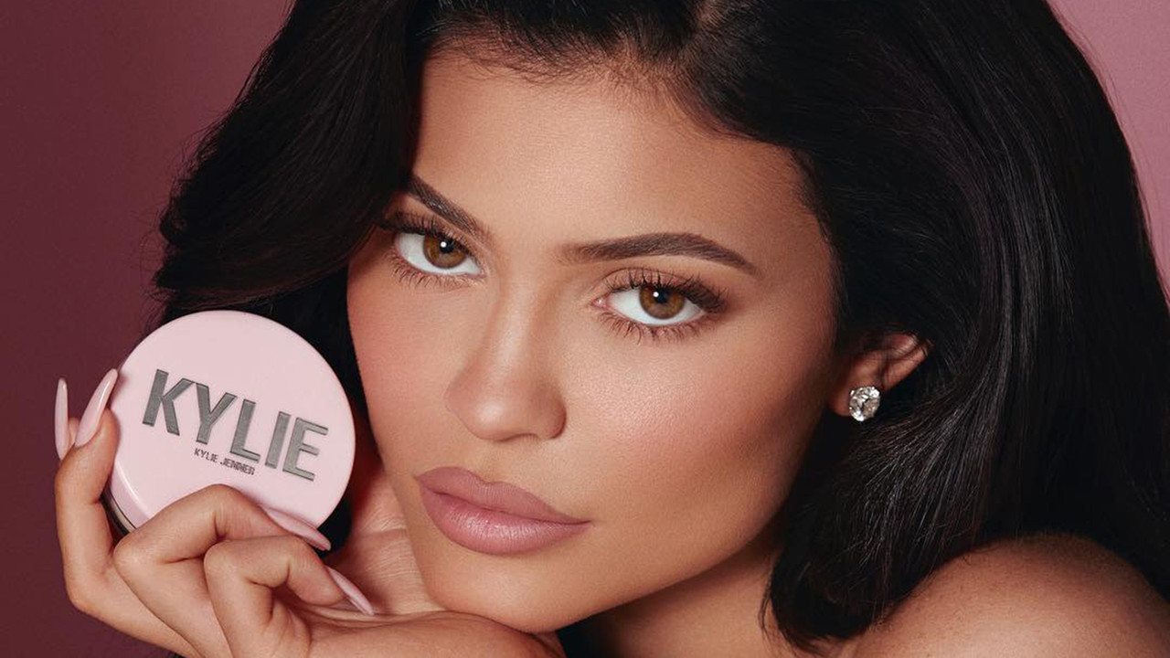 Marca de cosméticos de Kylie Jenner llegarán a México