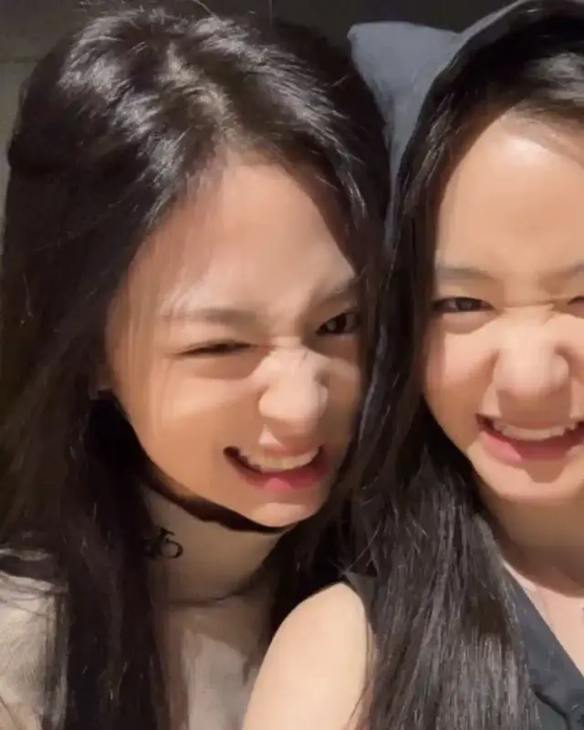 20250525_173330_copy_936x1170