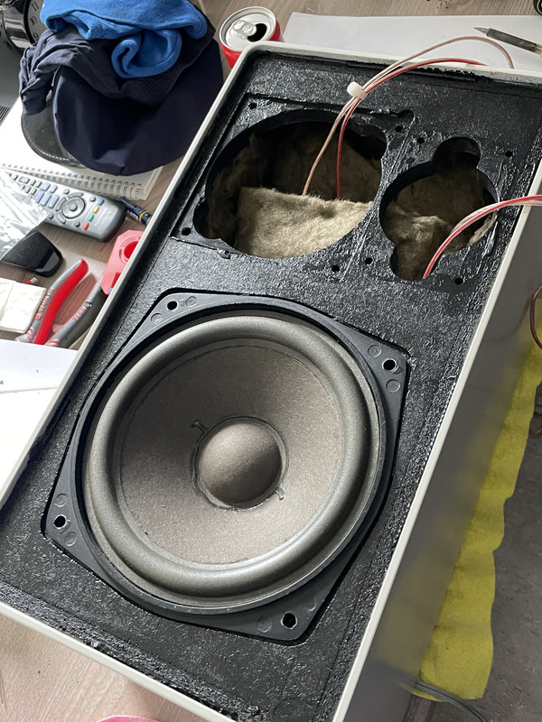 380EFA0B-6F12-466E-8298-63AA88780B1A