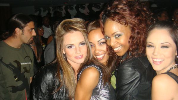 marie-luv-b-day-and-club-area-685.jpg