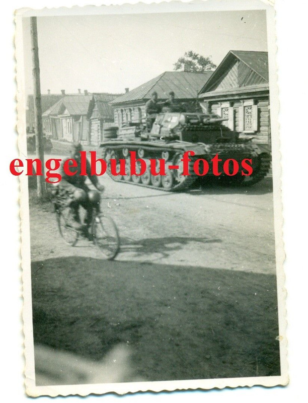 FOTO - PANZER - Panzer III - Seltene Ausführung - ostfront - mit