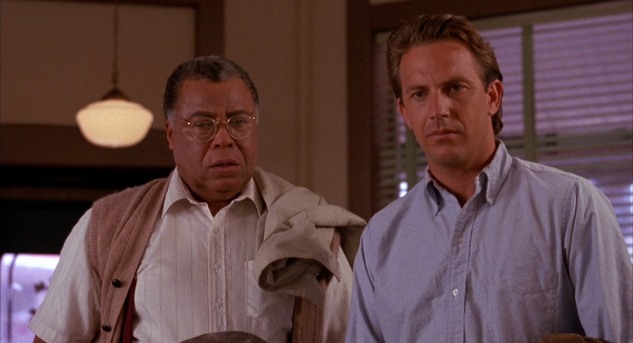 Field of Dreams 1989 (1080p x265 10bit Tigole).m