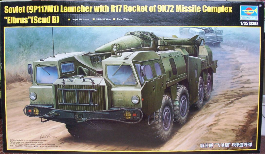 Trumpeter 35 9P117M1 Launcher R17 Rocket
