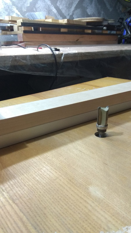 42 Фрезеровка контура грифа 2