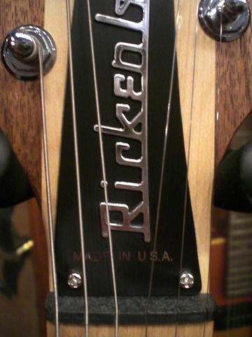 360_2009_Rickenbacker_Dakota_650D_011