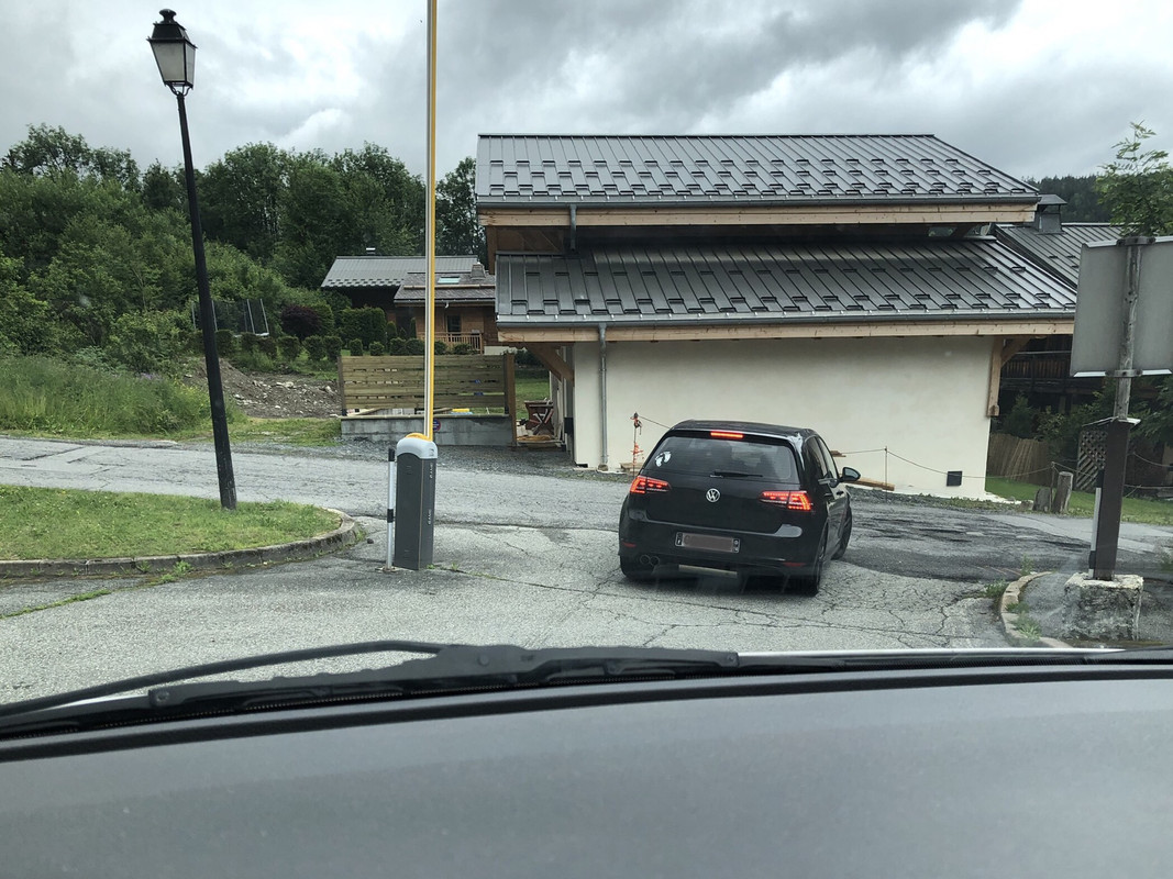 832594DB-D20A-4A74-B26B-ABF305110477