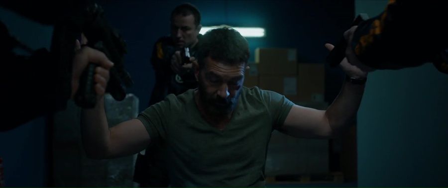 Security 2017 BluRay [Hindi + English] 480p, 720p ESub Screenshot