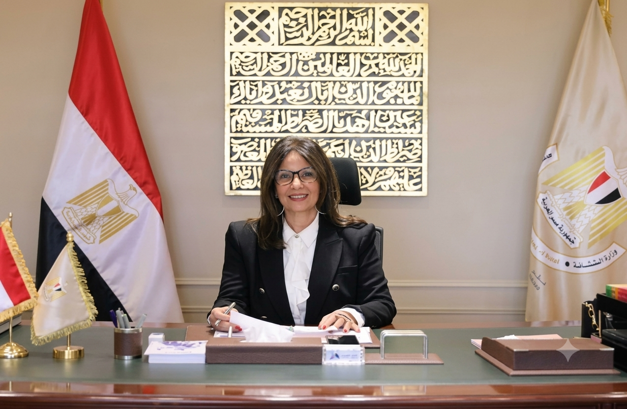 استقالة وزيرة الثقافة... عندما تنتصر الدولة للقانون قبل الأشخاص